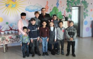 ირაკლი სირაძემ ოზურგეთში ბავშვთა დღის ცენტრები მოინახულა